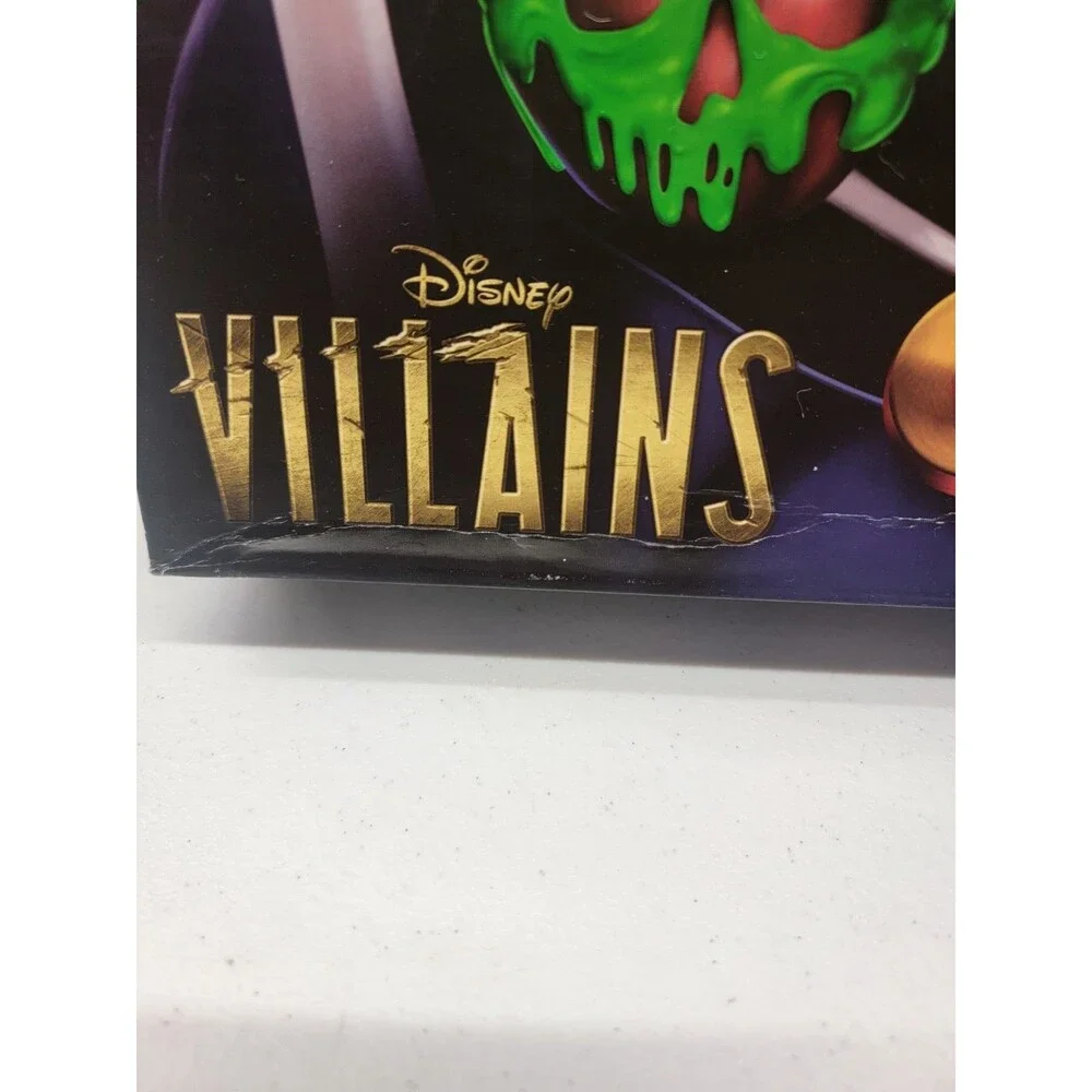 Hasbro Gaming Monopoly Disney Villains Edition Property Board Game New 2020